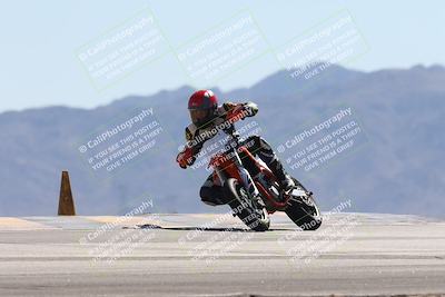 media/Oct-13-2025-Moto Forza (Mon) [[a66d839500]]/3-B Group/Session 4 (Turn 9)/